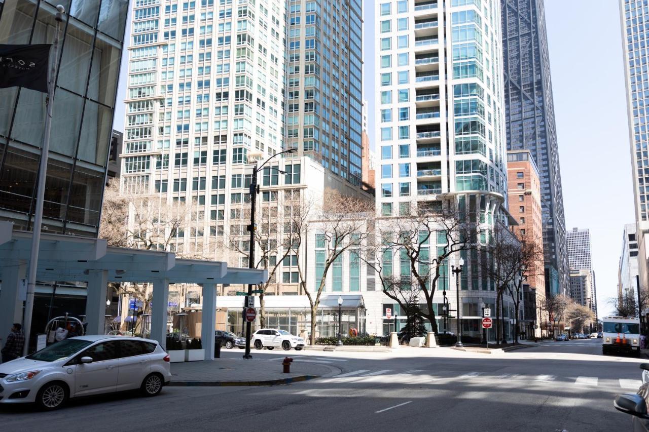 21 East - Chic Dt Apts With Rooftop By Zencity Chicago Exterior photo