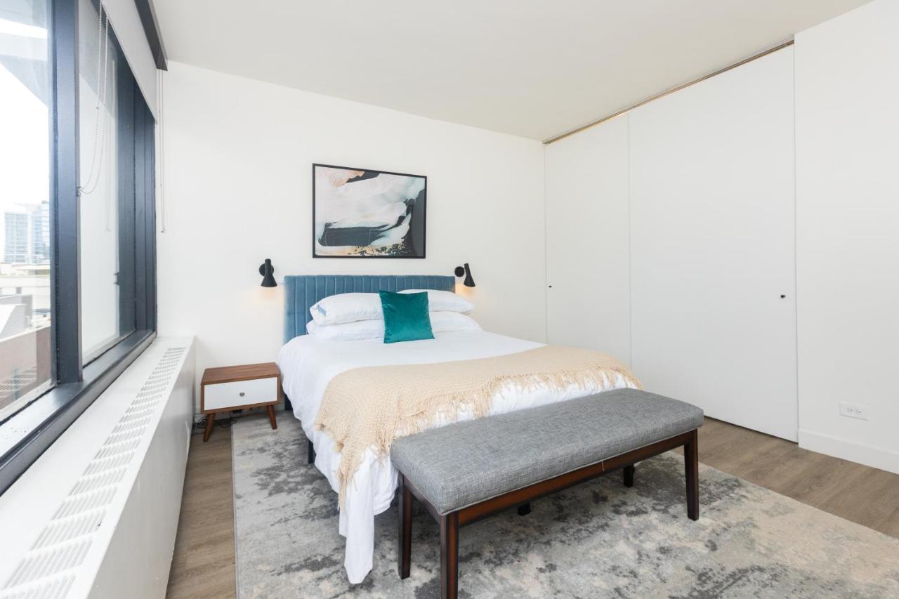 21 East - Chic Dt Apts With Rooftop By Zencity Chicago Exterior photo