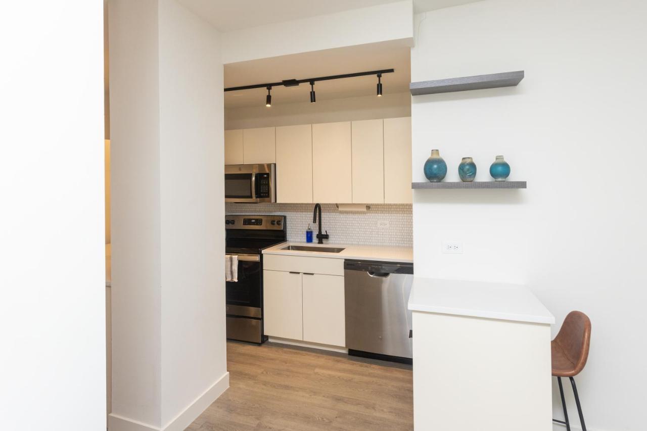 21 East - Chic Dt Apts With Rooftop By Zencity Chicago Exterior photo